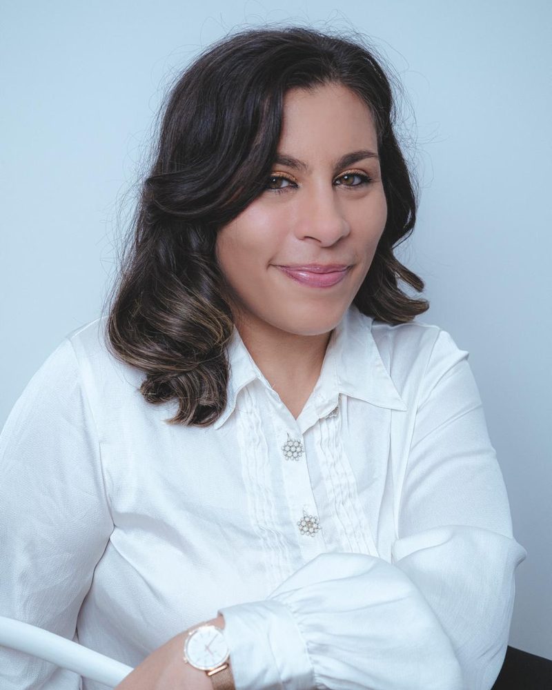 Isadora Alvarenga, Avocate fondatrice